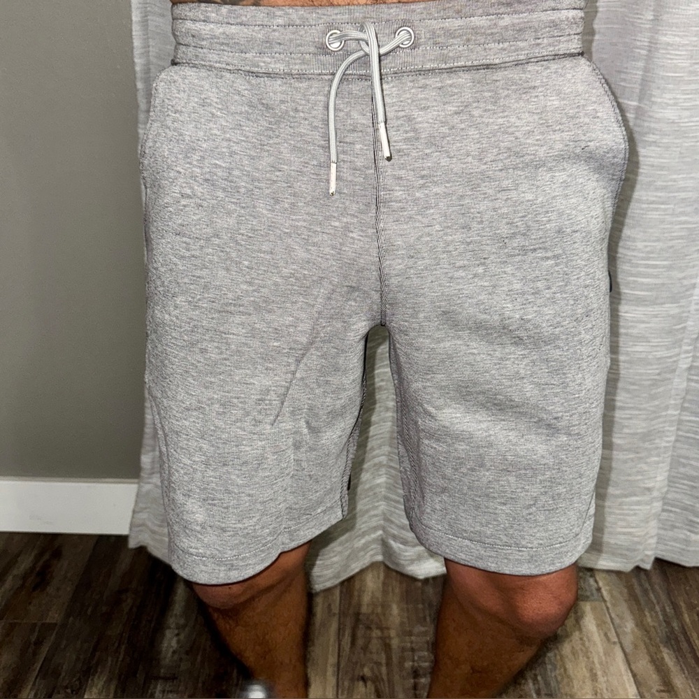 Champion Tech Weave Shorts